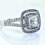 Ladies 18K Cushion Cut Diamond Enagagement Ring