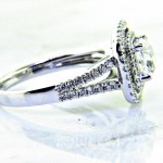 Ladies 18K Cushion Cut Diamond Enagagement Ring