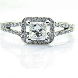 Ladies 18k Princess Cut Diamond Engagement Ring