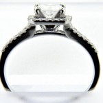 Ladies 18k Princess Cut Diamond Engagement Ring