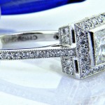 Ladies Platinum Princess Cut Diamond Engagement Ring