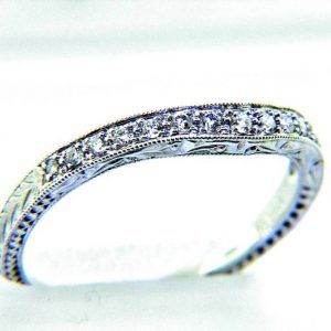 Ladies 18k Nouveau Estates Wave Style Diamond Anniversary