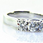 Ladies 18K Classic Diamond Anniversary