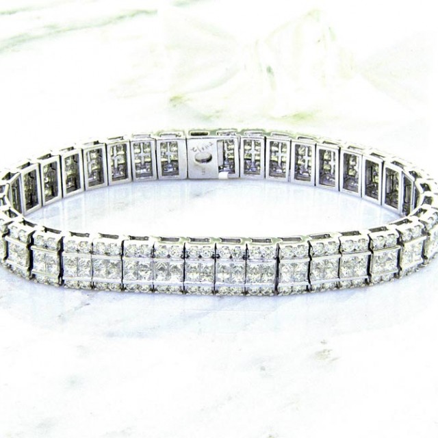 Unique Invisible set Diamond Eternity Bracelet LL Pavorsky