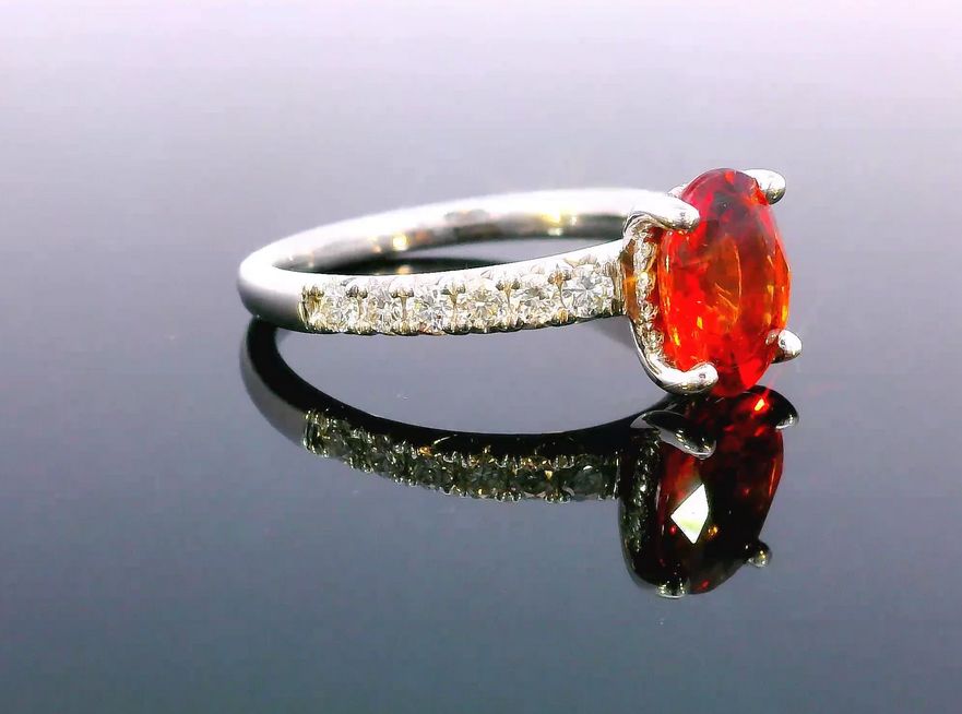 Sunset Collection 2.38ctw side