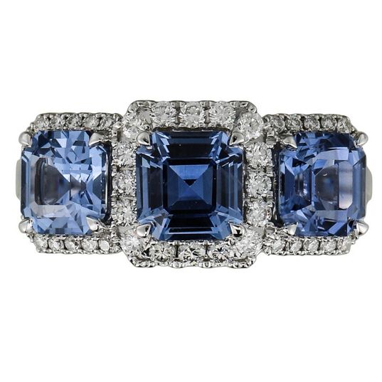 Screenshot 2025-10-30 at 17-31-42 R31-170144 Diamond Halo _ Three Stone Engagement Ring Nelson Jewellery Arts